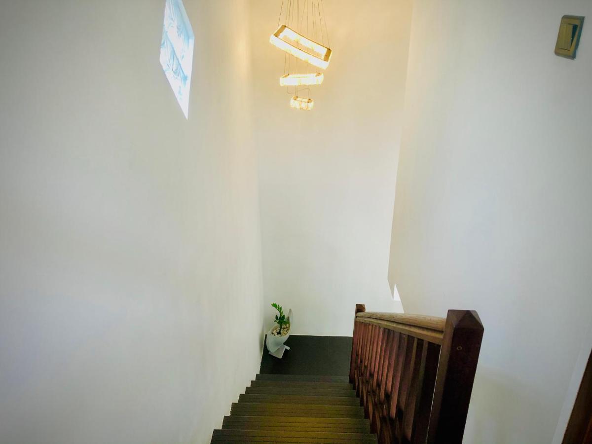 Siri'S Residency Apartment Habaraduwa Central Exterior foto